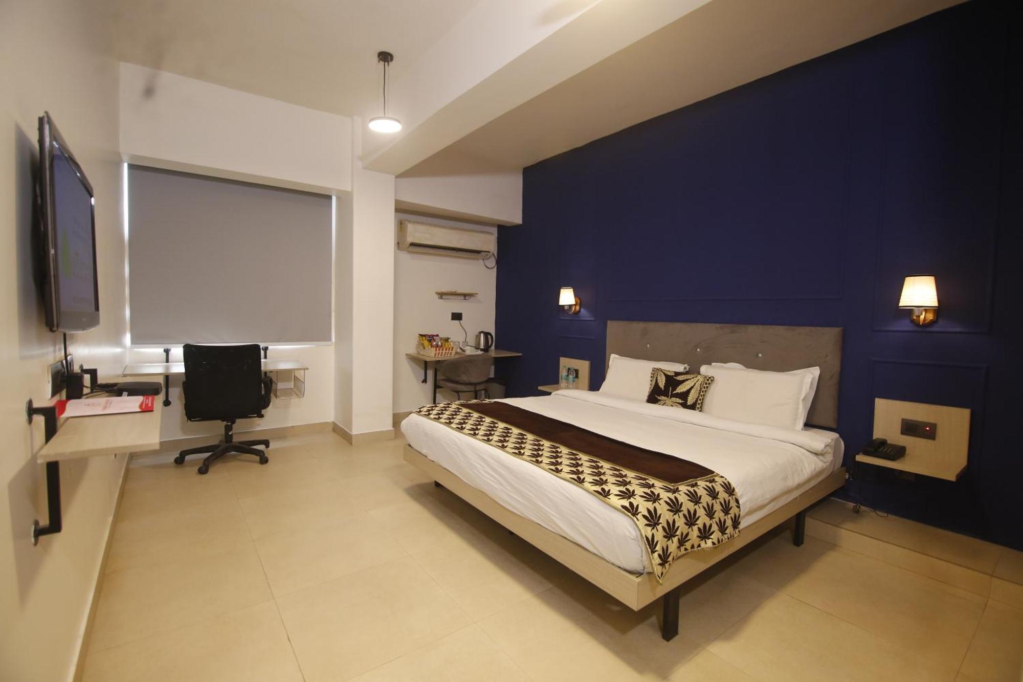 Virohaa Garden Hotel Ghaziabad Exterior foto